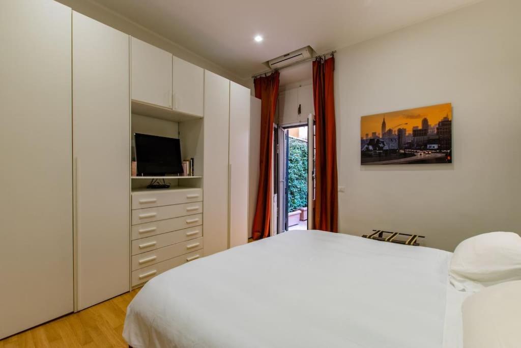 Apartment Historic With Terraces Rom
